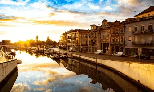 background image for Aveiro