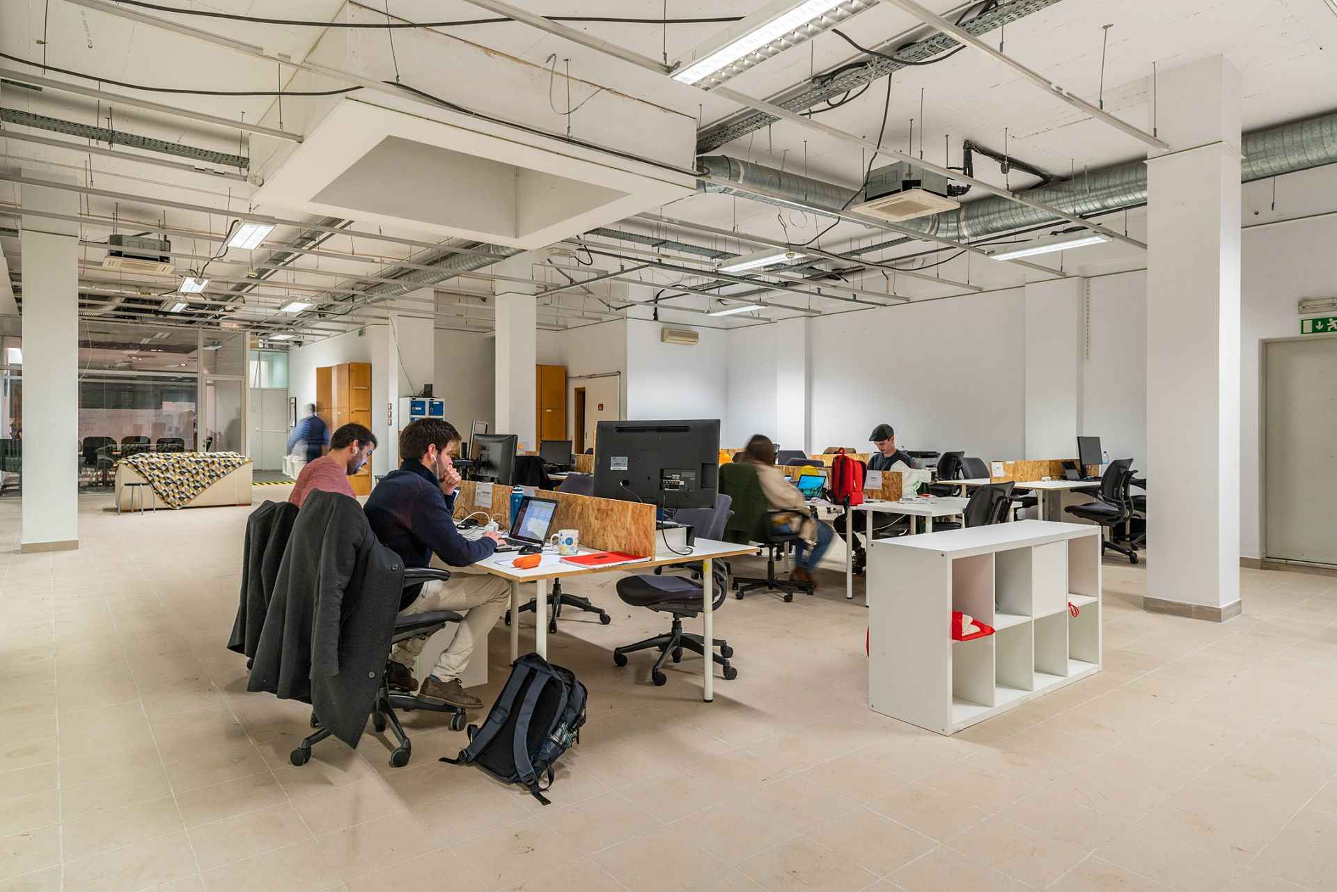 BWORKING SPACE cover image