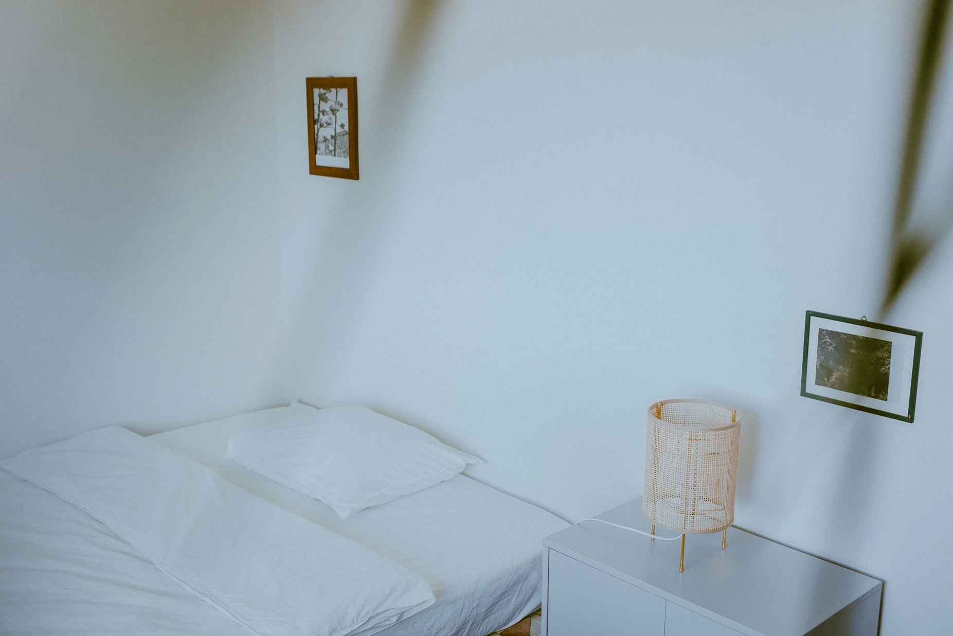 Ocean view single room inspired by the mythical Canary island of San Borondon and the legendary big wave surfing spot.