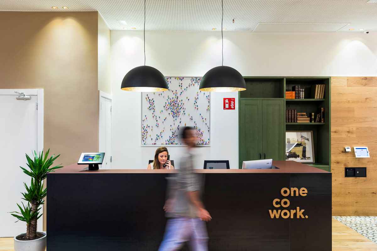 OneCoWork Plaça Catalunya image 2