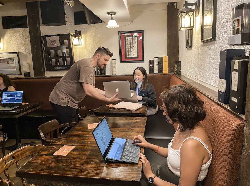 Coworking Space - Workden Downtown Montreal image 4