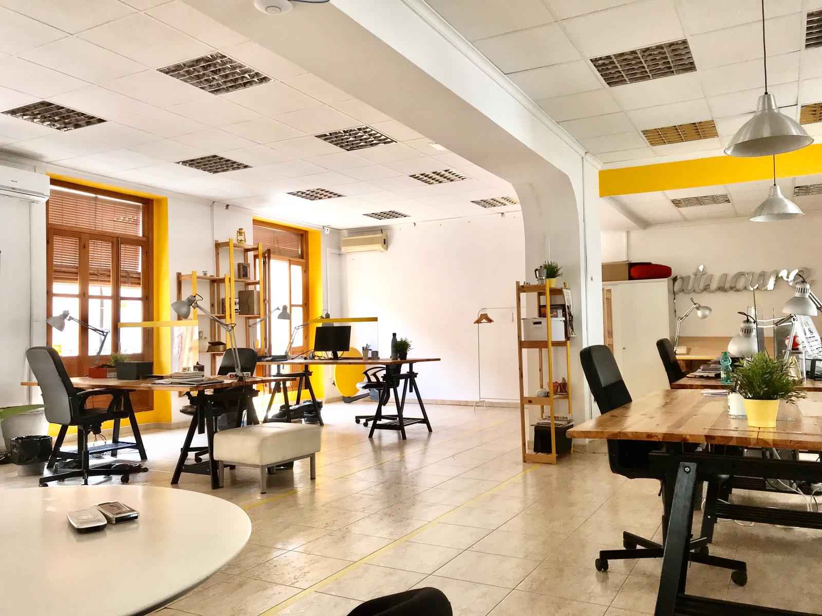 Garage Coworking Valencia cover image